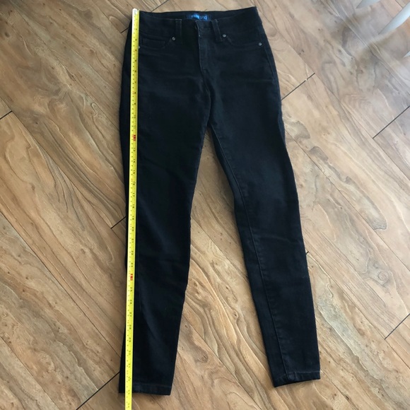 Black Skinny Jeans - Picture 5 of 6